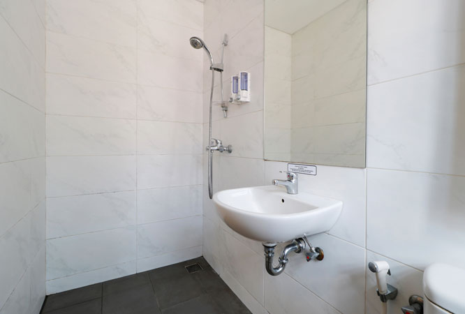 Bathroom Pool Access